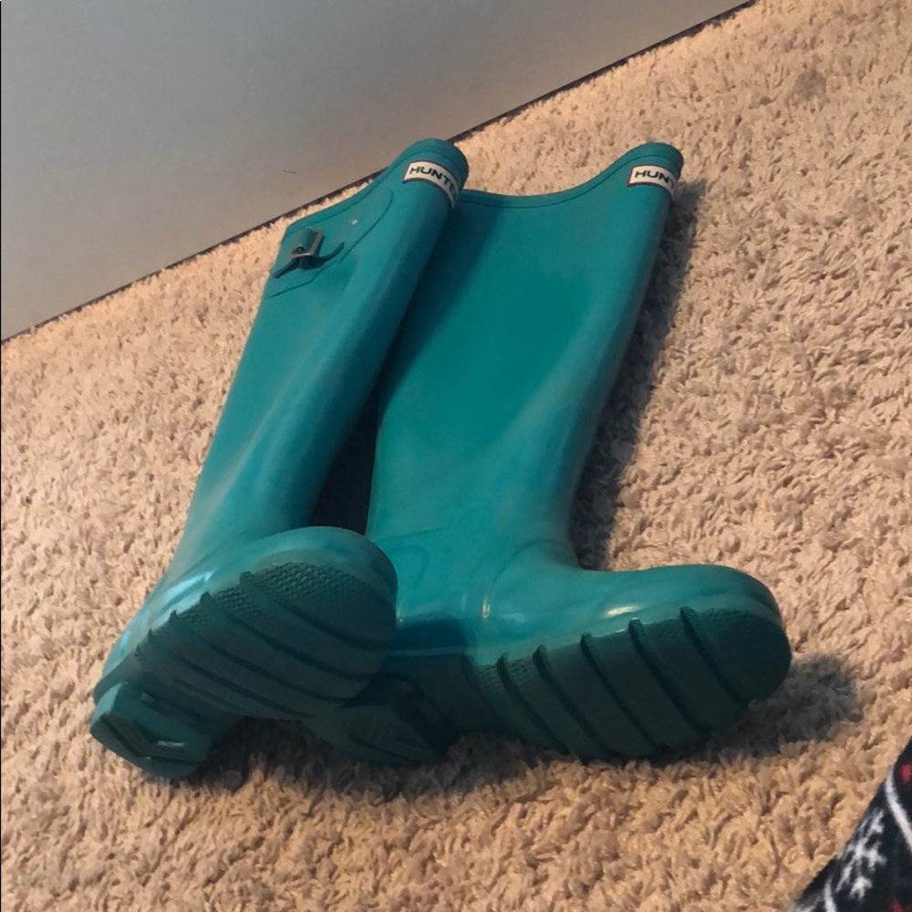 Rain boots